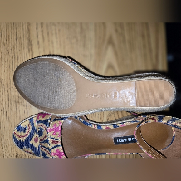 Women's Nine West Jeranna Wedge Heel Espadrilles Sandals Mutli color 9.5 US GUC - Picture 7 of 11